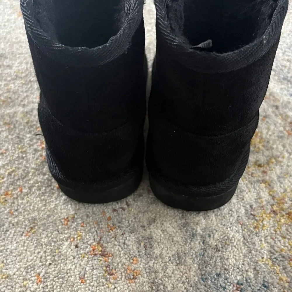 Kids Black Faux Fur Lined Boots